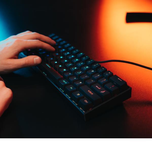 Tastiere e mouse - 60 MECHANICAL RGB GAMING …